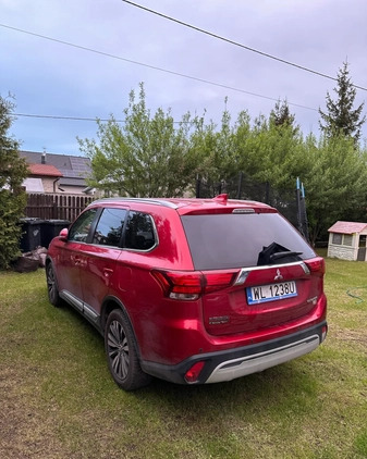 Mitsubishi Outlander cena 85000 przebieg: 119000, rok produkcji 2018 z Karpacz małe 67